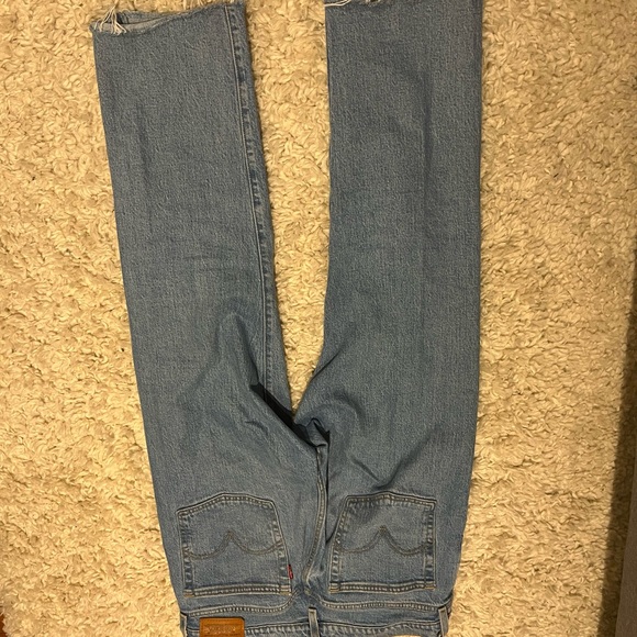 Levi’s wedgie - Picture 3 of 3